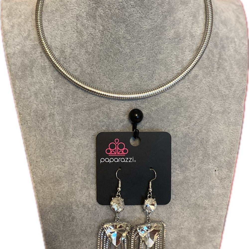 Paparazzi Silver Necklace and Earring Set